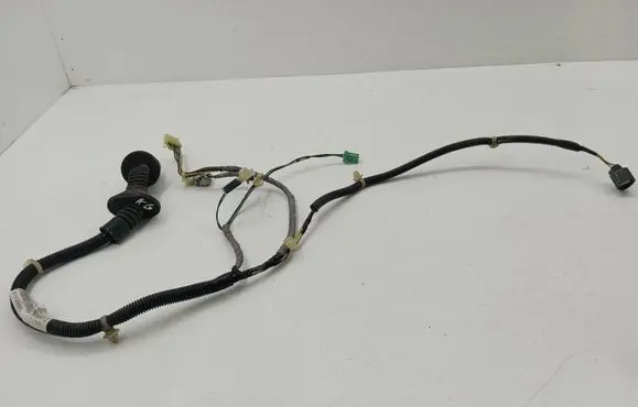 Honda CR-V Rear door wiring loom