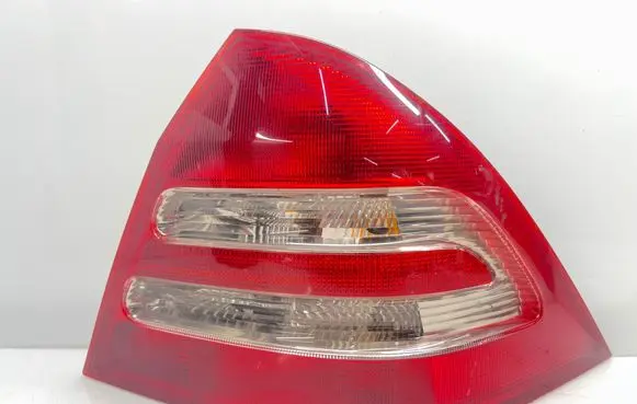 Mercedes-Benz C W203 Rear/tail lights 2038200264