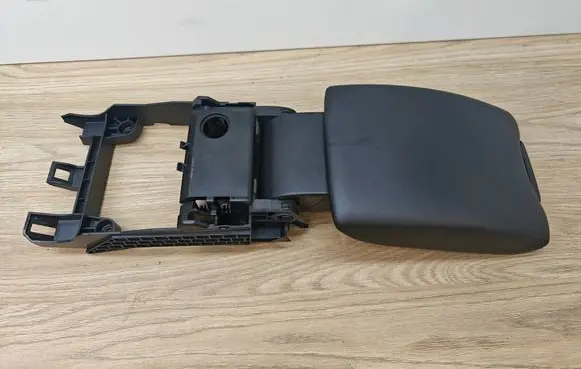 Volvo XC60 Armrest 30755587 30791831