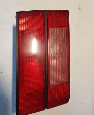 BMW 5 E34 Tailgate rear/tail lights 83515610L 3374463201