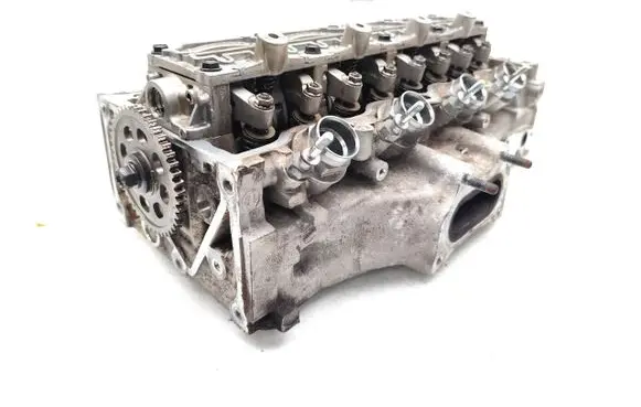 Honda Civic Engine head ENGINER18A2