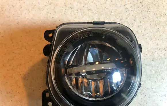 BMW 5 F10 F11 Front fog light 7390315212L