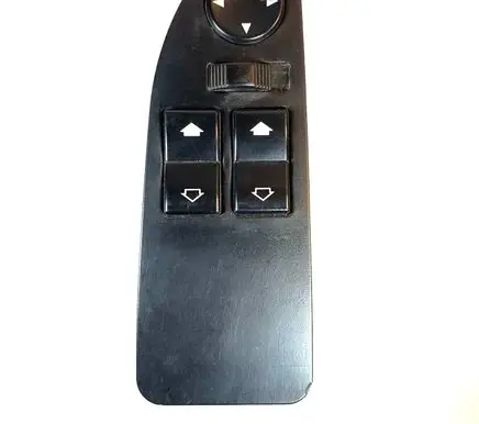 BMW 5 E39 Quarter vent window switch 8368967 103115