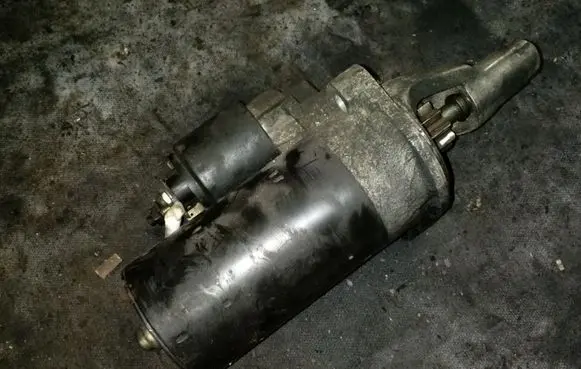 Audi A6 S6 C5 4B Starter motor 0001109021 059911023H