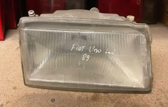 Fiat Uno Headlight/headlamp 16376