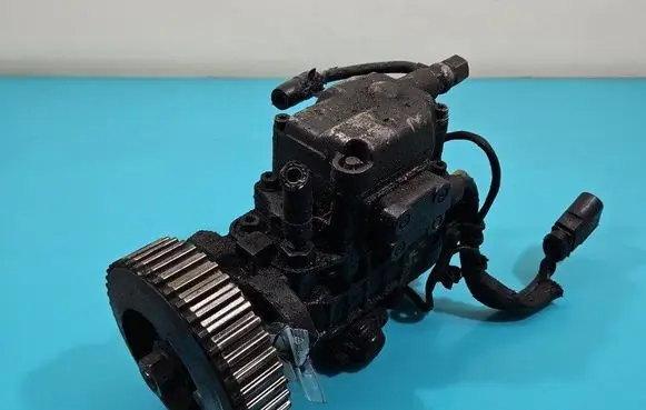 Skoda Octavia Mk1 (1U) Fuel injection high pressure pump 0460404977 IMPRK1502585