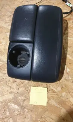 Audi Q7 4L Armrest 4L1864207