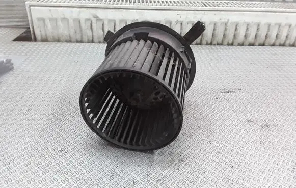 Dacia Sandero Heater fan/blower T1020778J
