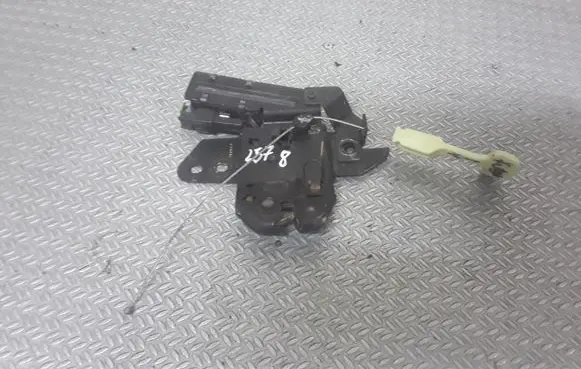Chrysler Neon II Tailgate/trunk/boot lock/catch/latch