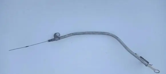 Mitsubishi Pajero Sport II Oil level dip stick 