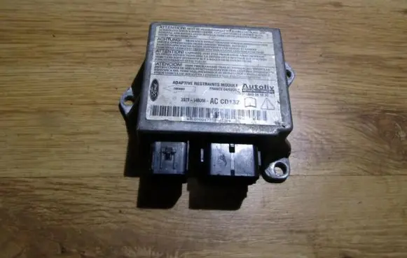 Ford Mondeo Mk III Airbag control unit/module 3s7t14b056ac 3s7t-14b056-ac
