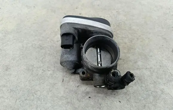 Seat Altea Throttle body valve 06F133062