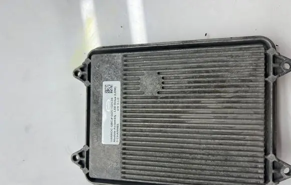 Tesla Model S Xenon control unit/module 00201024-04 00199215
