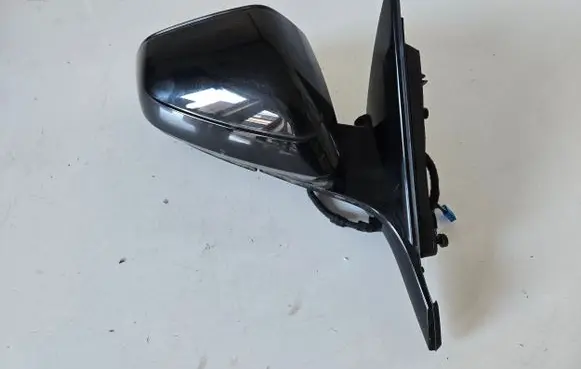 BMW 5 G60 Front door electric wing mirror 06545119 041644