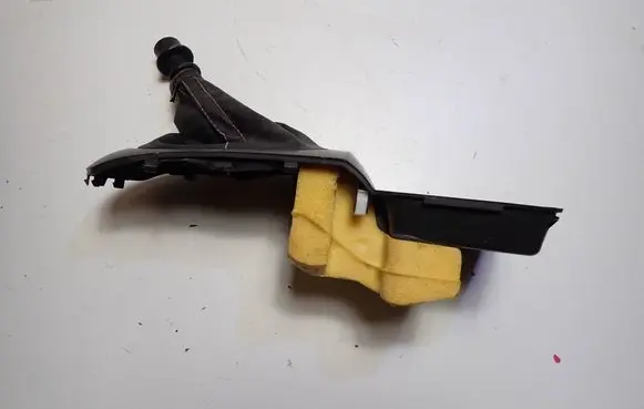 KIA Rio Gearbox retarder lever 84631-1G000