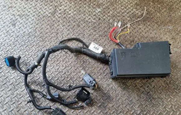 Ford Focus Fuse box set AV6T14A142AB AV6T14A067AD