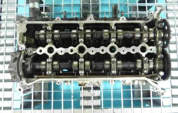 Toyota Avensis T270 Engine head 2AD IMPRK1272373
