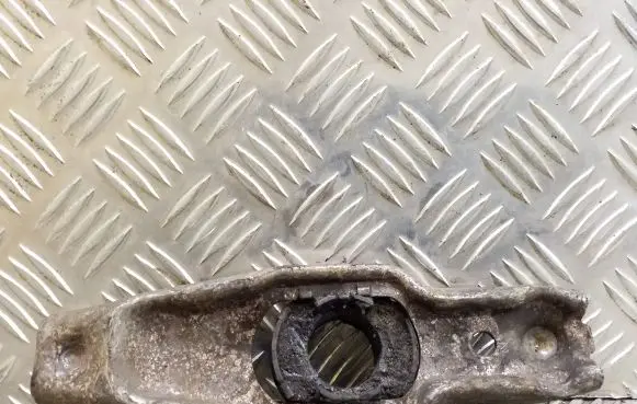 Volkswagen Transporter - Caravelle T4 Clutch release arm fork 