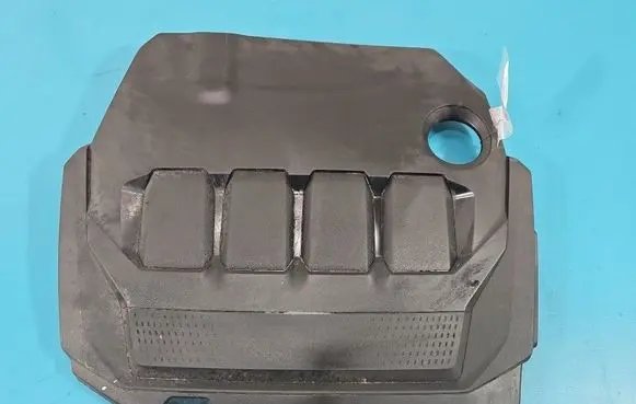 Skoda Superb B8 (3V) Engine cover (trim) 05L103954K IMPRK1549143