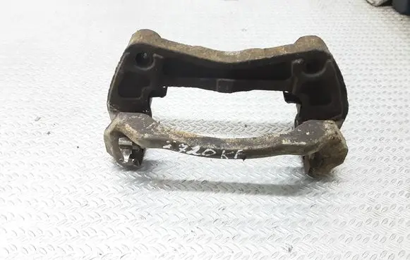Nissan Murano Z50 Front Brake Caliper Pad/Carrier 