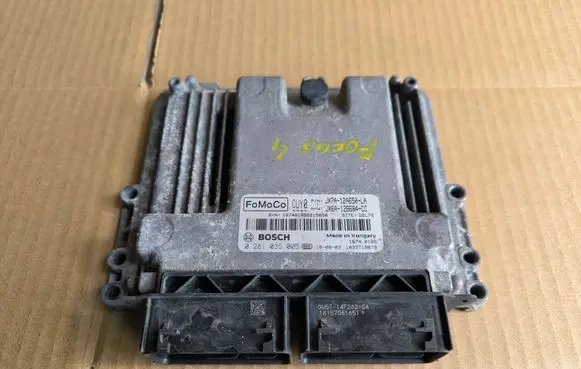 Ford Focus Engine control unit/module ECU JX7A12A650LA 0281035005