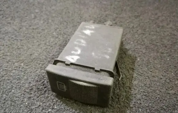 Audi A4 S4 B5 8D Windscreen/window heater switch