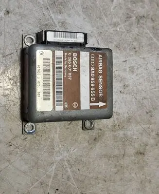 Audi A4 S4 B5 8D Airbag control unit/module 0285001037 8A0959655B