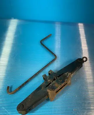 Toyota Yaris Lift Jack 0911105010