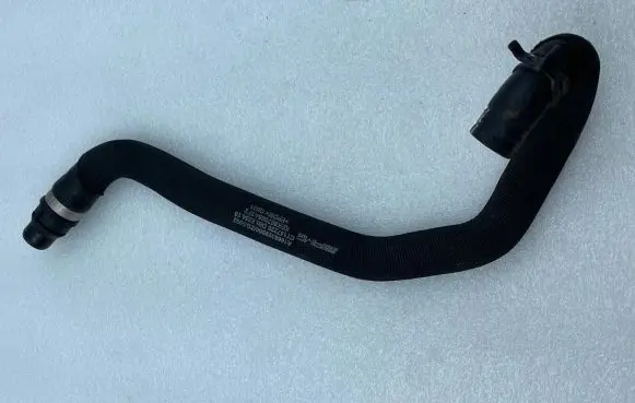 Mercedes-Benz GLS X166 Engine coolant pipe/hose A1668309900 CT147226 K667065A1F2