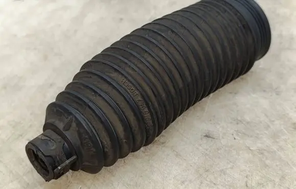 Audi A3 8Y Steering tie rod boot 1K0423831B
