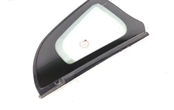 Nissan 350Z Rear side window 83306-CD000