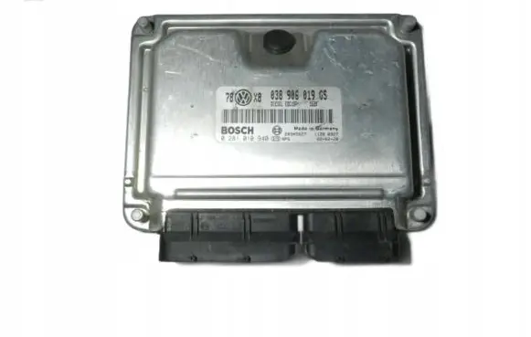 Volkswagen PASSAT B5.5 Engine control unit/module 0281010940 038906019GS