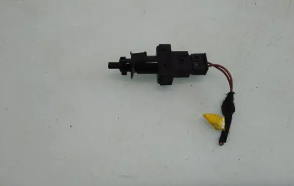 Mercedes-Benz E W212 Clutch pedal sensor A0065451014