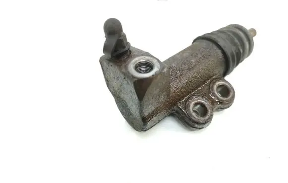 Hyundai i30 Clutch master cylinder