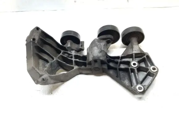 Mercedes-Benz A W168 Generator/alternator bracket 