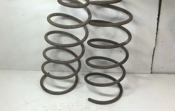 Renault 21 Front coil spring 