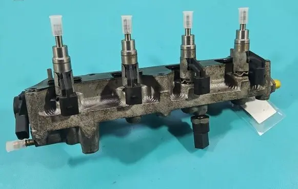 Volkswagen Golf V Fuel injector 03C906036A IMPRK1575013