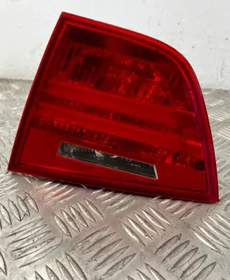 BMW 3 E90 E91 Tailgate rear/tail lights 7289434