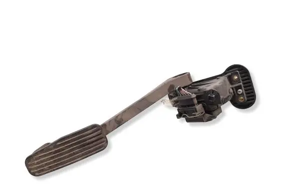 Volvo V70 Accelerator throttle pedal 30636004