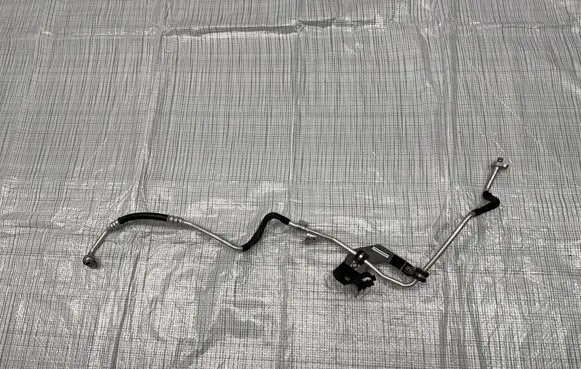 Maserati Grecale Air conditioning (A/C) pipe/hose 6701785850