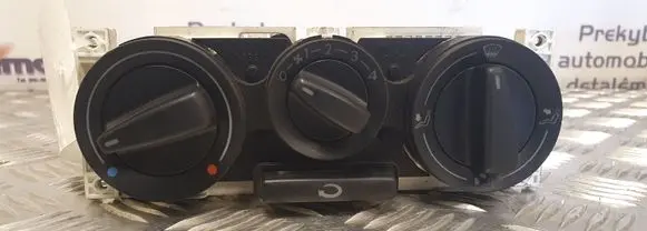 Skoda Octavia Mk1 (1U) Climate control unit 1U0819045