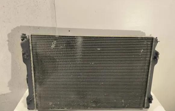 Audi A6 S6 C6 4F Coolant radiator 4F0121251Q