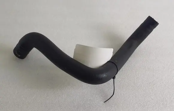 Nissan Qashqai J12 Engine coolant pipe/hose 924006UB1A