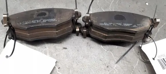 Ford Mondeo Mk III Brake pads (front) 23279