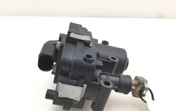 Opel Insignia A Intake manifold valve actuator/motor 