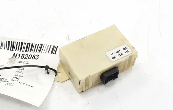 Audi A4 S4 B5 8D Immobilizer control unit/module 4A0953234F IMMOBILAIZERA