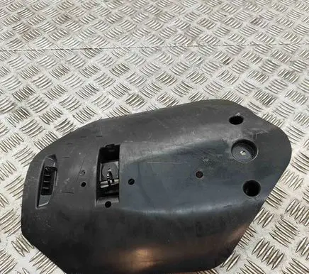 BMW X7 G07 Rear underbody cover/under tray 6877043