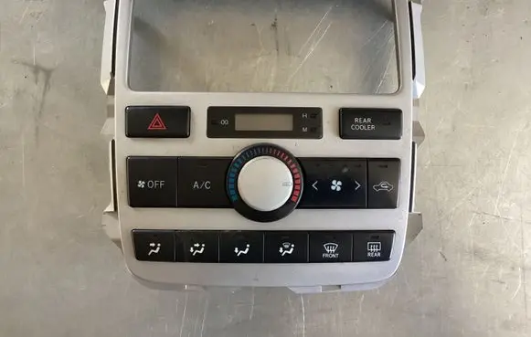 Toyota Avensis Verso Climate control unit 5590044280 1464309635
