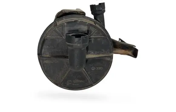 Skoda Octavia Mk2 (1Z) Secondary air pump 06A959253E 06A131333C