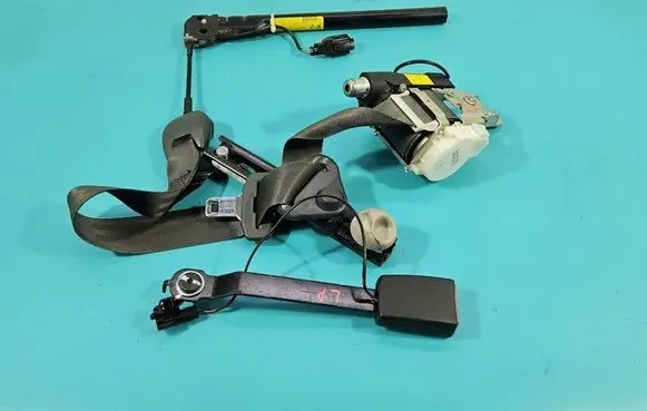 Renault Clio III Front seatbelt 34042796 IMPRK1514344